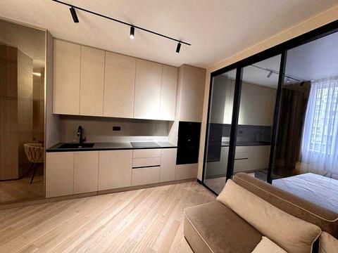 квартира по адресу Андрея Верхогляда ул. (Михайла Драгомирова), 14-А