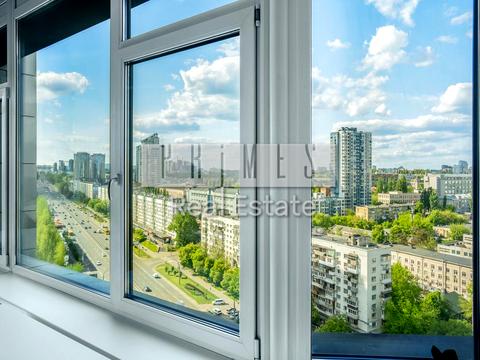 комерційна за адресою Берестейський пров. (Брест-Литовський), 11