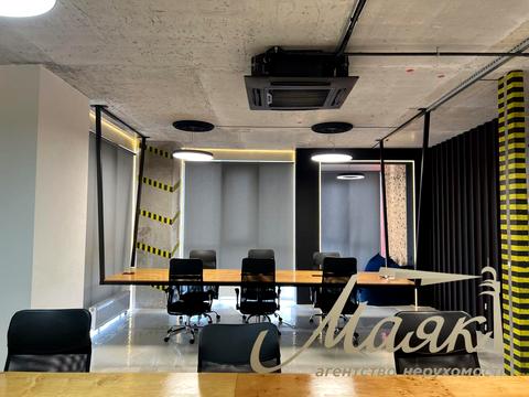 коммерческая по адресу Андрея Верхогляда ул. (Михайла Драгомирова), 15