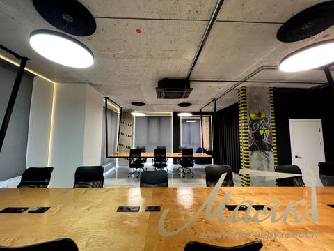 коммерческая по адресу Андрея Верхогляда ул. (Михайла Драгомирова), 15