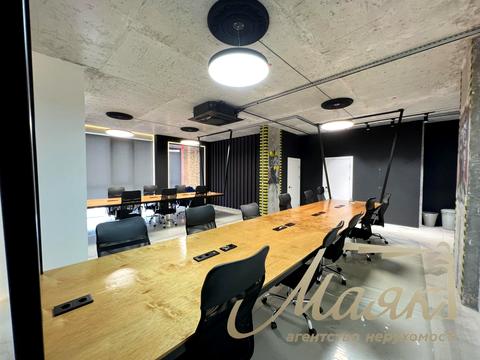 коммерческая по адресу Андрея Верхогляда ул. (Михайла Драгомирова), 15