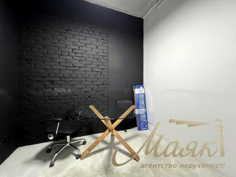 коммерческая по адресу Андрея Верхогляда ул. (Михайла Драгомирова), 15