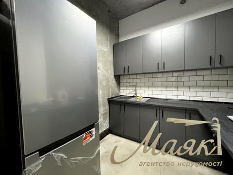 коммерческая по адресу Андрея Верхогляда ул. (Михайла Драгомирова), 15