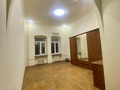 квартира за адресою Михайлівська вул., 18-А