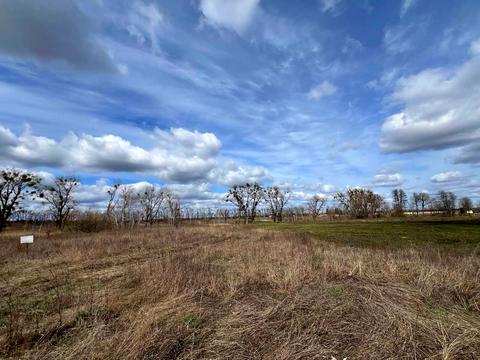 ділянка за адресою с. Озера, Михайлівська вул. (Леніна)