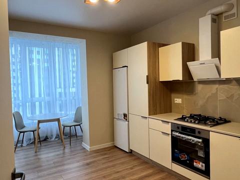 квартира по адресу Героев Небесной Сотни просп., 14/4