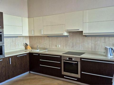 квартира за адресою Парково-Сирецька вул. (Тимофія Шамрила), 4-В