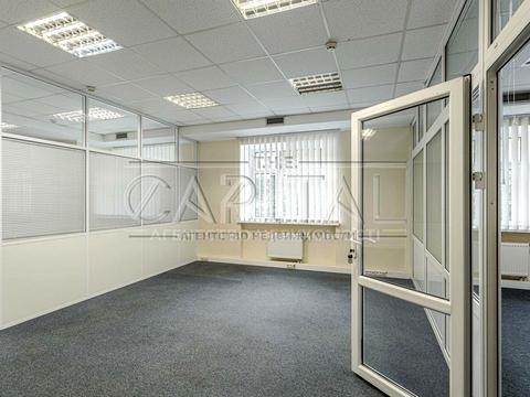 комерційна за адресою Ігорівська вул., 12б