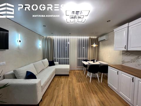 квартира за адресою Романа Левицького вул., 4