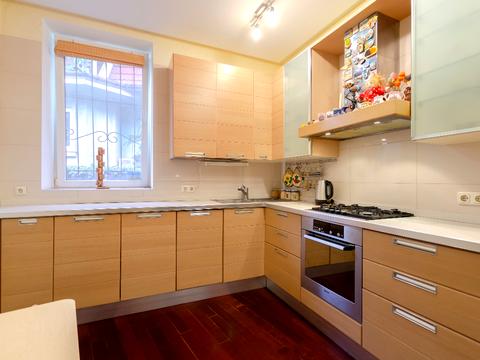 будинок за адресою Дмитра Дорошенка вул. (Чигоріна), 9