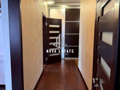 квартира за адресою Кудрявський узвіз, 3-Б