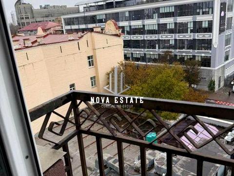 квартира за адресою Кудрявський узвіз, 3-Б