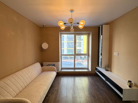 квартира за адресою Залізнична вул., 9А