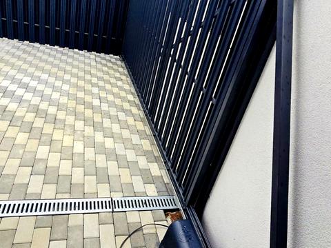 будинок за адресою с. Петропавлівська борщагівка, Івана Багряного вул., 40