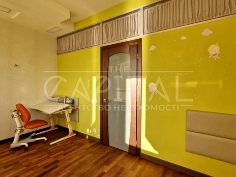 коммерческая по адресу Николая Ушакова ул., 1-Б