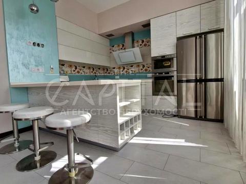 коммерческая по адресу Николая Ушакова ул., 1-Б