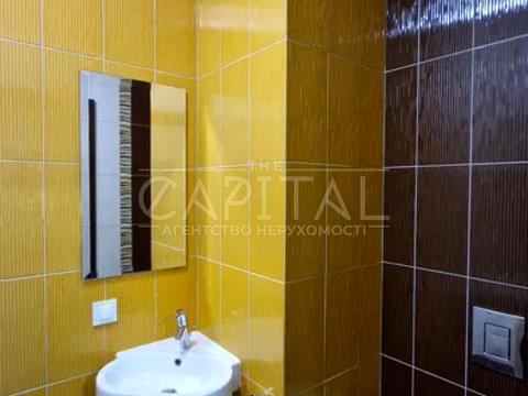 коммерческая по адресу Николая Ушакова ул., 1-Б