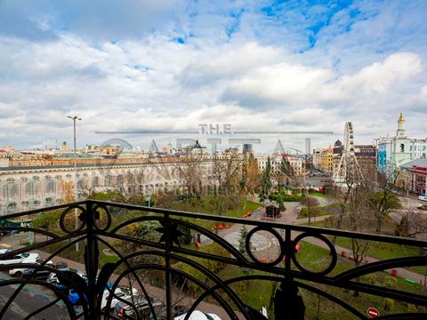 будинок за адресою Контрактова пл., 10-А