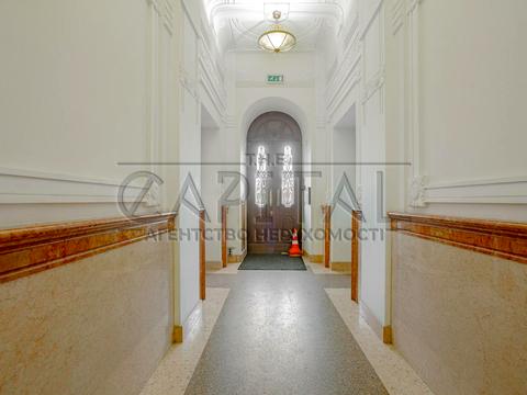 будинок за адресою Контрактова пл., 10-А