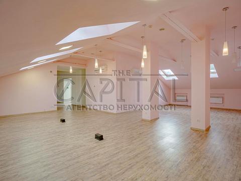 будинок за адресою Контрактова пл., 10-А