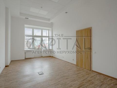 будинок за адресою Контрактова пл., 10-А