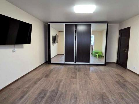 квартира за адресою Сергія Параджанова вул., 1