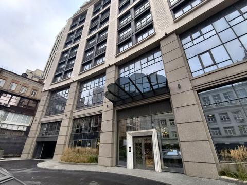 комерційна за адресою Лютеранська, 14-в