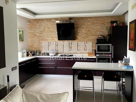 дом по адресу  ул.