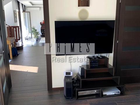 дом по адресу  ул.