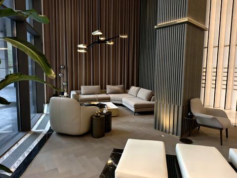 комерційна за адресою Лютеранська, 14-в