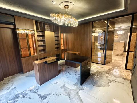 комерційна за адресою Лютеранська, 14-в