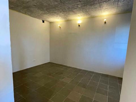 комерційна за адресою Вереснева вул., 22-Б