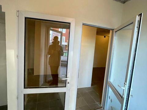 комерційна за адресою Вереснева вул., 22-Б