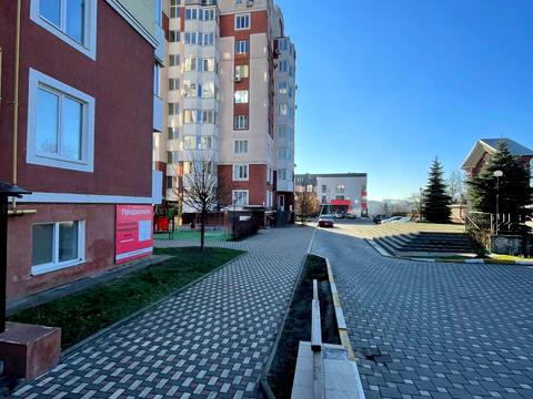 комерційна за адресою Вереснева вул., 22-Б