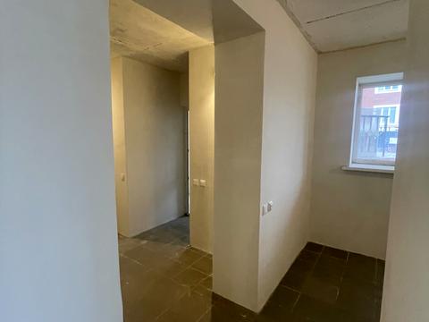 комерційна за адресою Вереснева вул., 22-Б