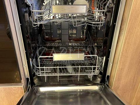 будинок за адресою Хутірська