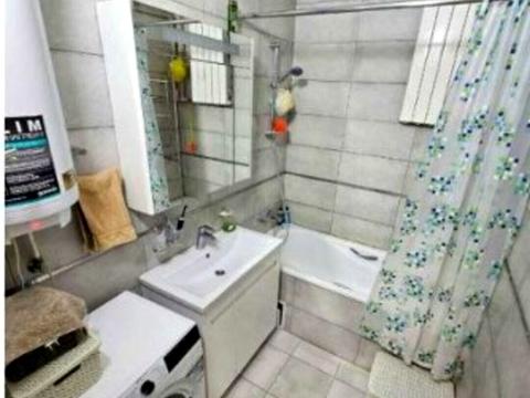 квартира за адресою Авіаційна вул., 1