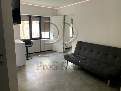 квартира за адресою Набережно-Хрещатицька вул., 3-А