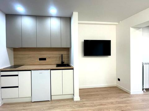 квартира за адресою Київ, Юності вул., 9