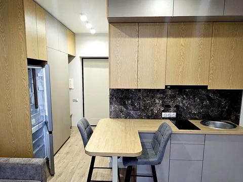 квартира за адресою Вчительська вул., 16