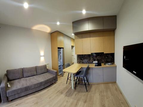 квартира за адресою Вчительська вул., 16