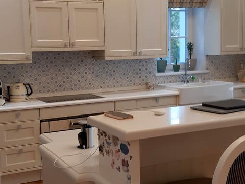 будинок за адресою Анатолія Солов'яненка вул.