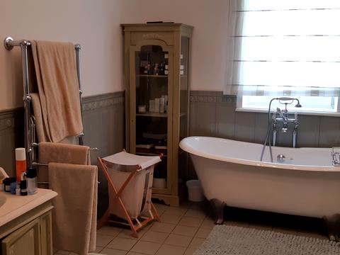 будинок за адресою Анатолія Солов'яненка вул.