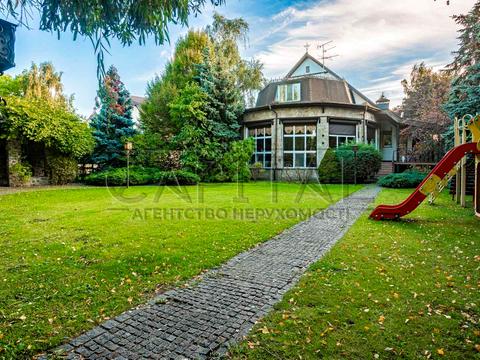 будинок за адресою Лугова вул.