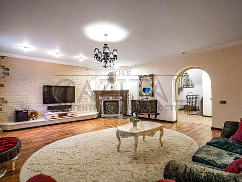 будинок за адресою Лугова вул.