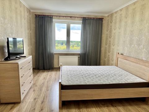 квартира за адресою Академіка Глушкова просп., 9-Є