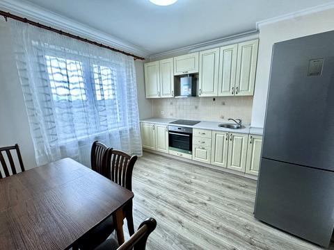 квартира за адресою Академіка Глушкова просп., 9-Є