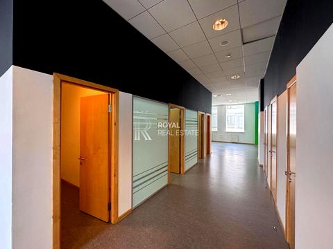 коммерческая по адресу Пымоненка, 13