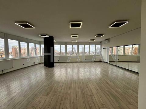 комерційна за адресою Ушинського вул., 40