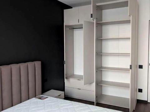 квартира за адресою Причальна вул., 10